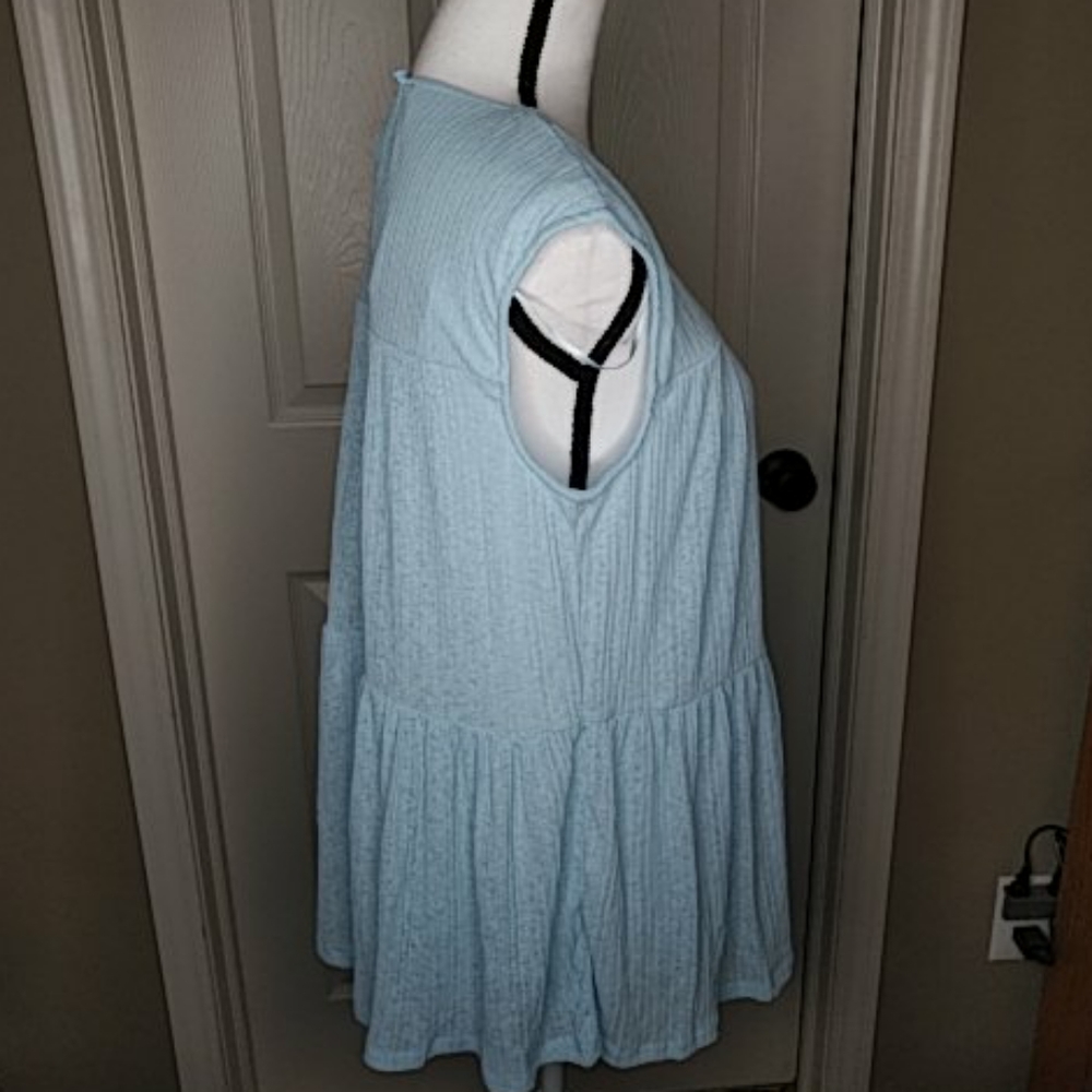 NEW Juicy Couture Blue Tiered Flowing Tank Sz M - Picture 2 of 4